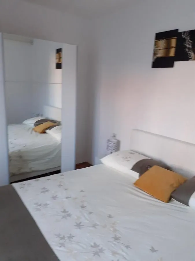 Rose Garden Apartment Malinska