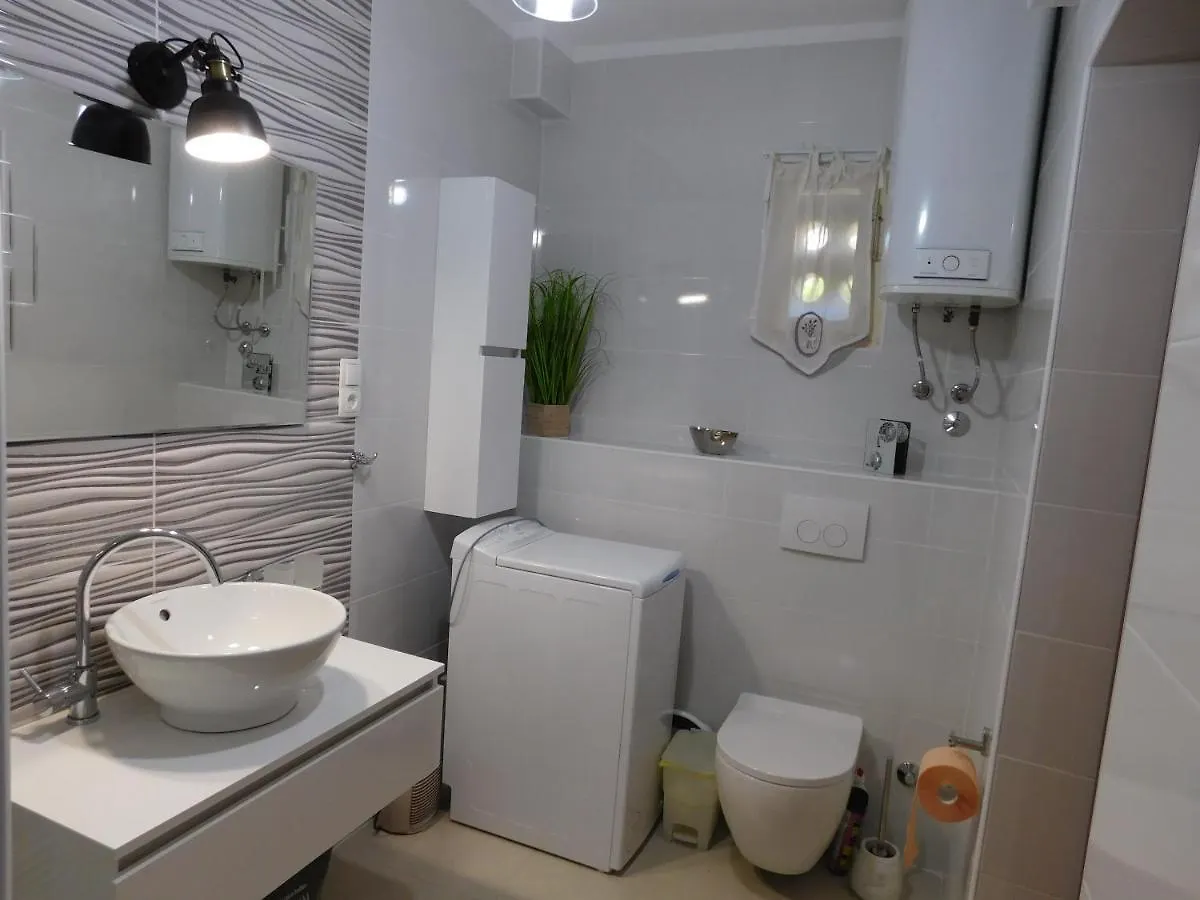 Rose Garden Apartment Malinska